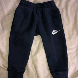 Nike jogging pants